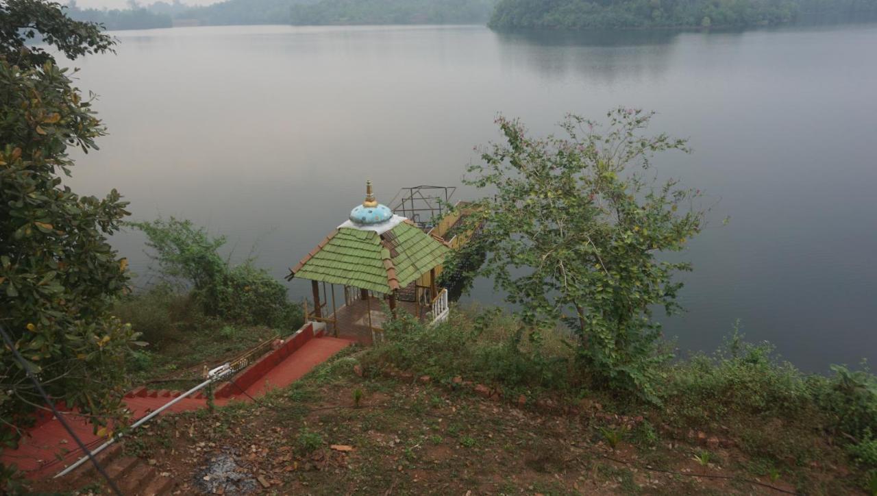 Sona Villa, The Lake Chalet Kudal  Zewnętrze zdjęcie