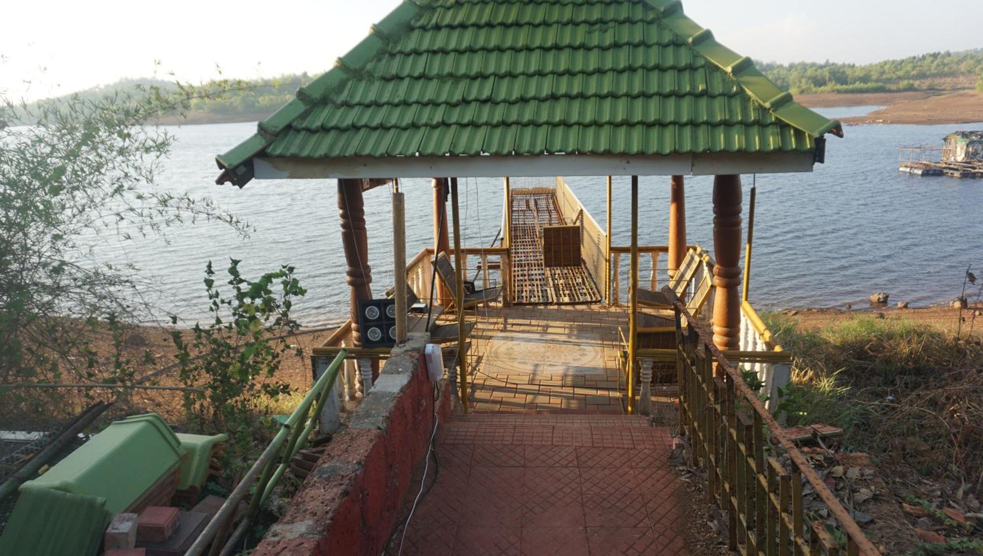Sona Villa, The Lake Chalet Kudal  Zewnętrze zdjęcie