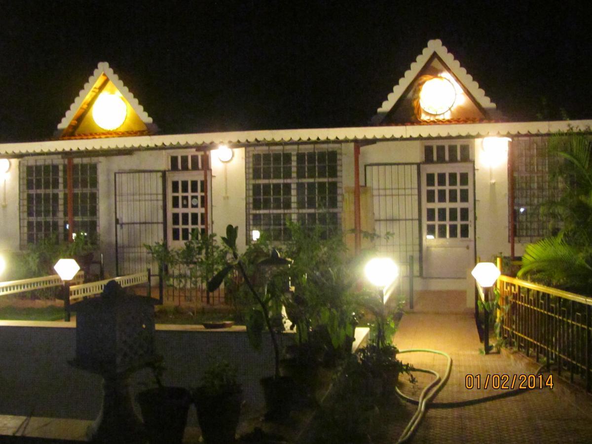 Sona Villa, The Lake Chalet Kudal  Zewnętrze zdjęcie